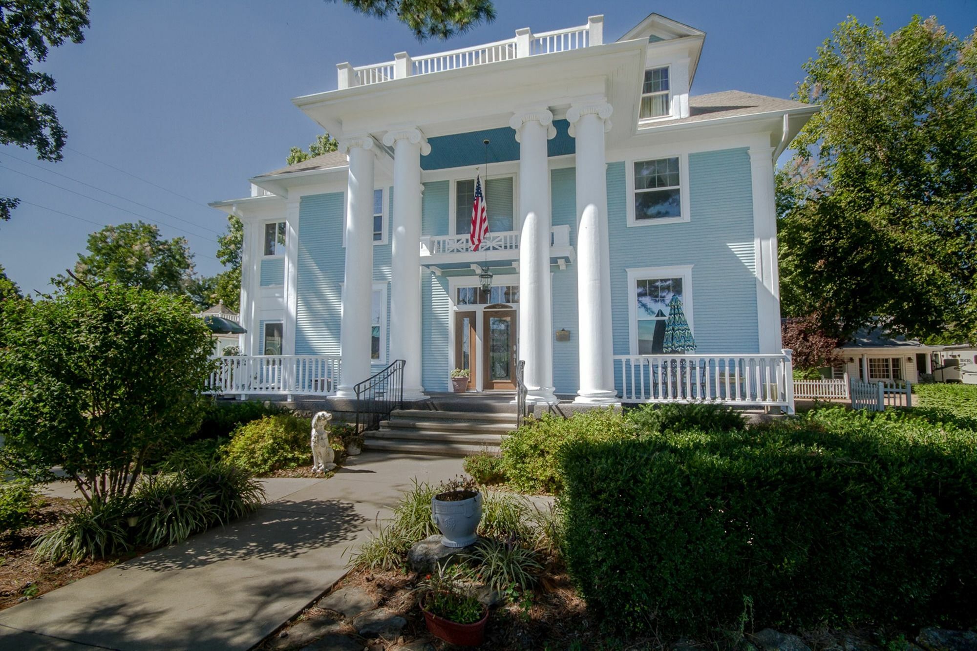Dickey House Bed And Breakfast Marshfield Exterior photo